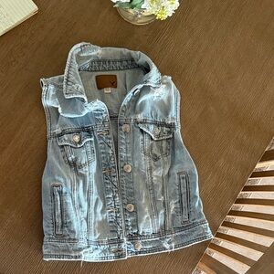 American eagle Distressed Denim Vest